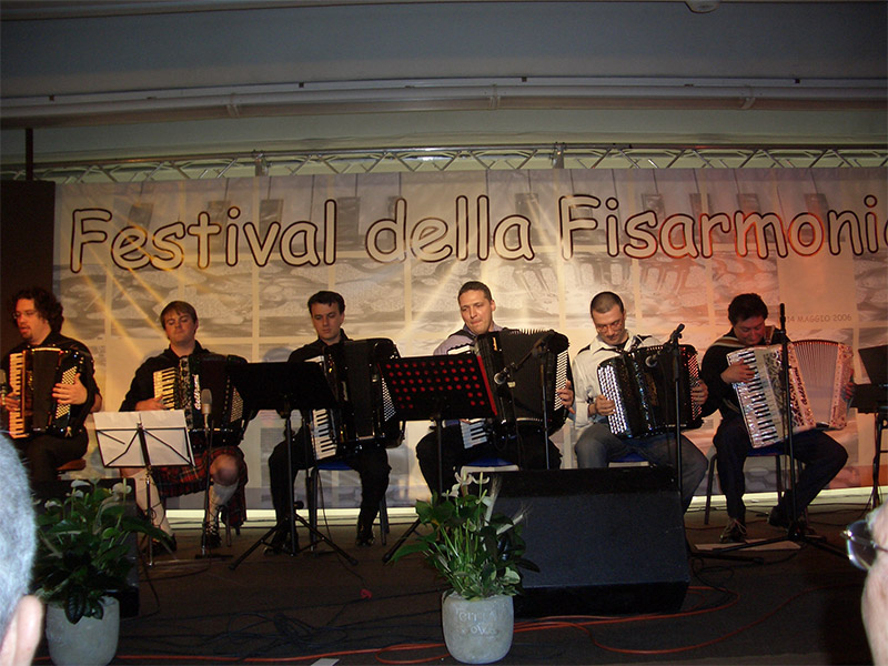 Album: Festival Agrate Brianza,14 Maggio 2006 - Descrizione: " i magnifici sette"